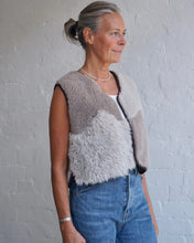 Load image into Gallery viewer, Sheepskin Waistcoat Grey