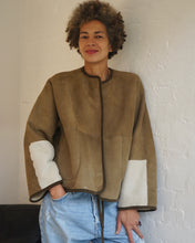 Load image into Gallery viewer, Fraya Sheepskin Jacket