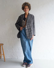 Load image into Gallery viewer, Oversized Blazer Check