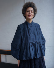 Load image into Gallery viewer, Daria Opera Jacket