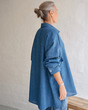 Load image into Gallery viewer, Worker Shirt Indigo