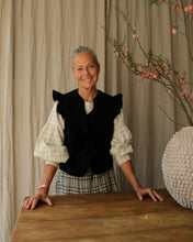 Load image into Gallery viewer, Sheepskin Waistcoat Ruffle