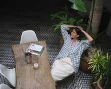 Load image into Gallery viewer, Frankie Shirt