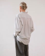 Load image into Gallery viewer, Darcey Ruffle Shirt