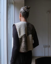 Load image into Gallery viewer, Reversible Lily Waistcoat