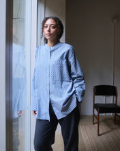 Load image into Gallery viewer, Edith Exaggerated Cuff Shirt
