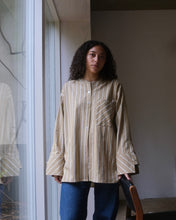 Load image into Gallery viewer, Edith Exaggerated Cuff Shirt
