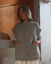Load image into Gallery viewer, Amy Sweater Vest Oatmeal