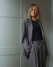 Load image into Gallery viewer, Oversized Blazer Check