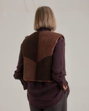 Load image into Gallery viewer, Reversible Ara Waistcoat