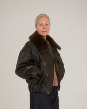 Load image into Gallery viewer, Relaxed Leather Jacket