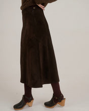 Load image into Gallery viewer, Joni Suede Skirt - REPLEN