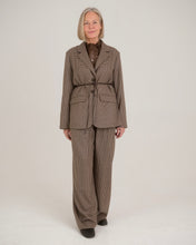 Load image into Gallery viewer, Modern Blazer