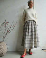 Load image into Gallery viewer, Suki Pleated Skirt
