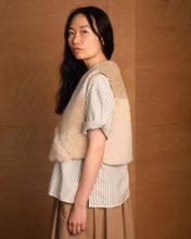 Load image into Gallery viewer, Reversible Ara Waistcoat