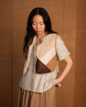 Load image into Gallery viewer, Reversible Ara Waistcoat