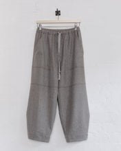 Load image into Gallery viewer, Le Garçon Trousers Oatmeal