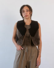 Load image into Gallery viewer, Reversible Ara Waistcoat