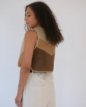 Load image into Gallery viewer, Reversible Ara Waistcoat