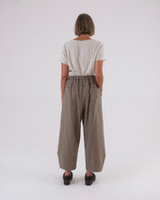 Load image into Gallery viewer, Le Garçon Pant