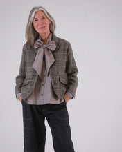 Load image into Gallery viewer, Edie Bow Shirt