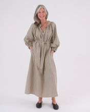 Load image into Gallery viewer, Willow Dress