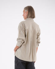 Load image into Gallery viewer, Edie Bow Shirt