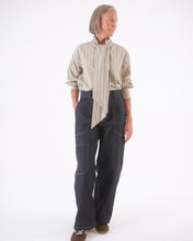 Load image into Gallery viewer, Edie Bow Shirt