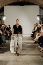 Load image into Gallery viewer, Le Garçon Trousers Oatmeal