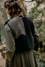 Load image into Gallery viewer, Reversible Lily Waistcoat