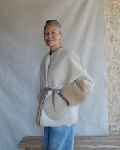 Load image into Gallery viewer, Sheepskin Jacket Multi Ecru